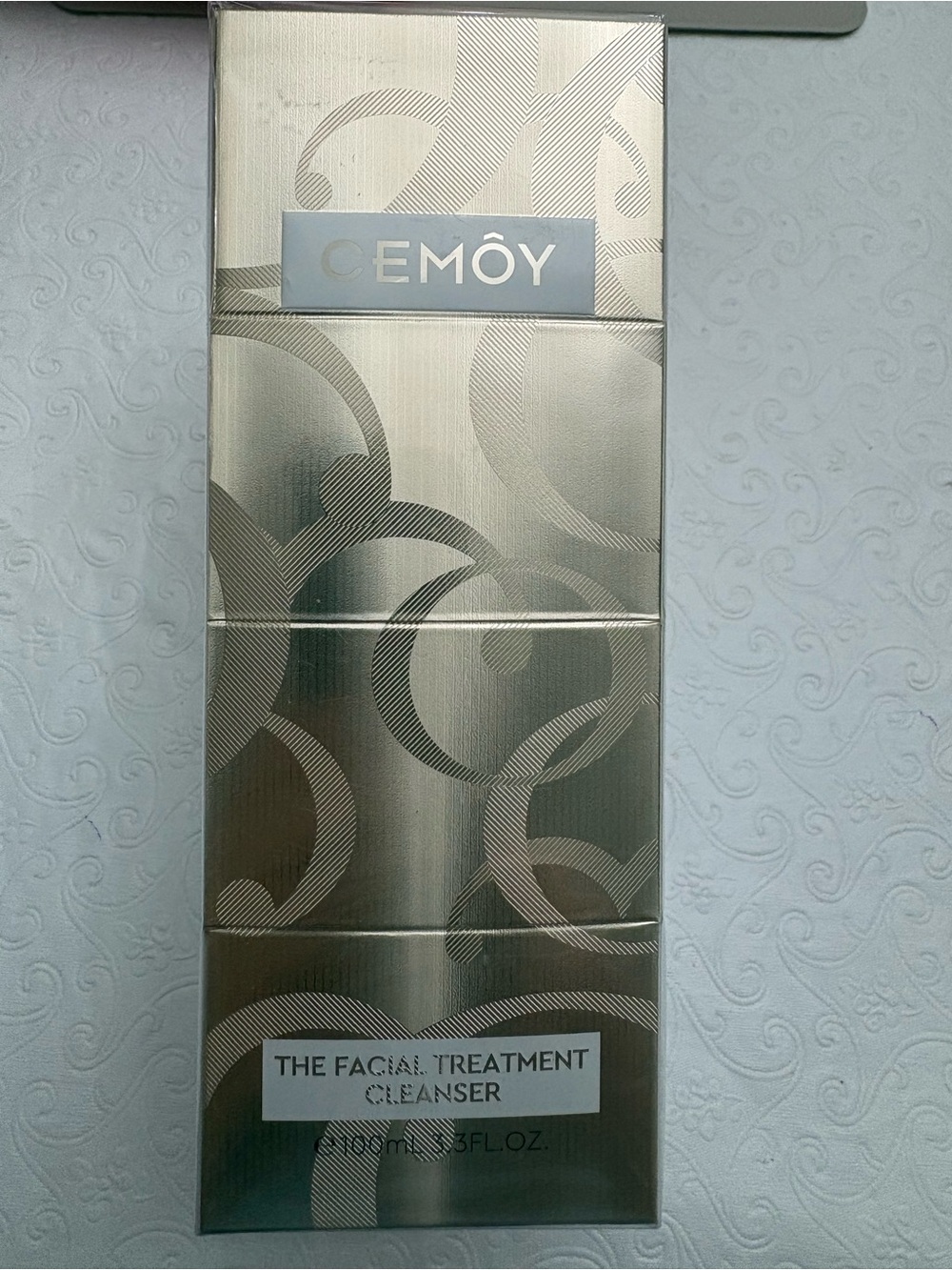 Emôy The Facial Treatment Cleanser — Silver